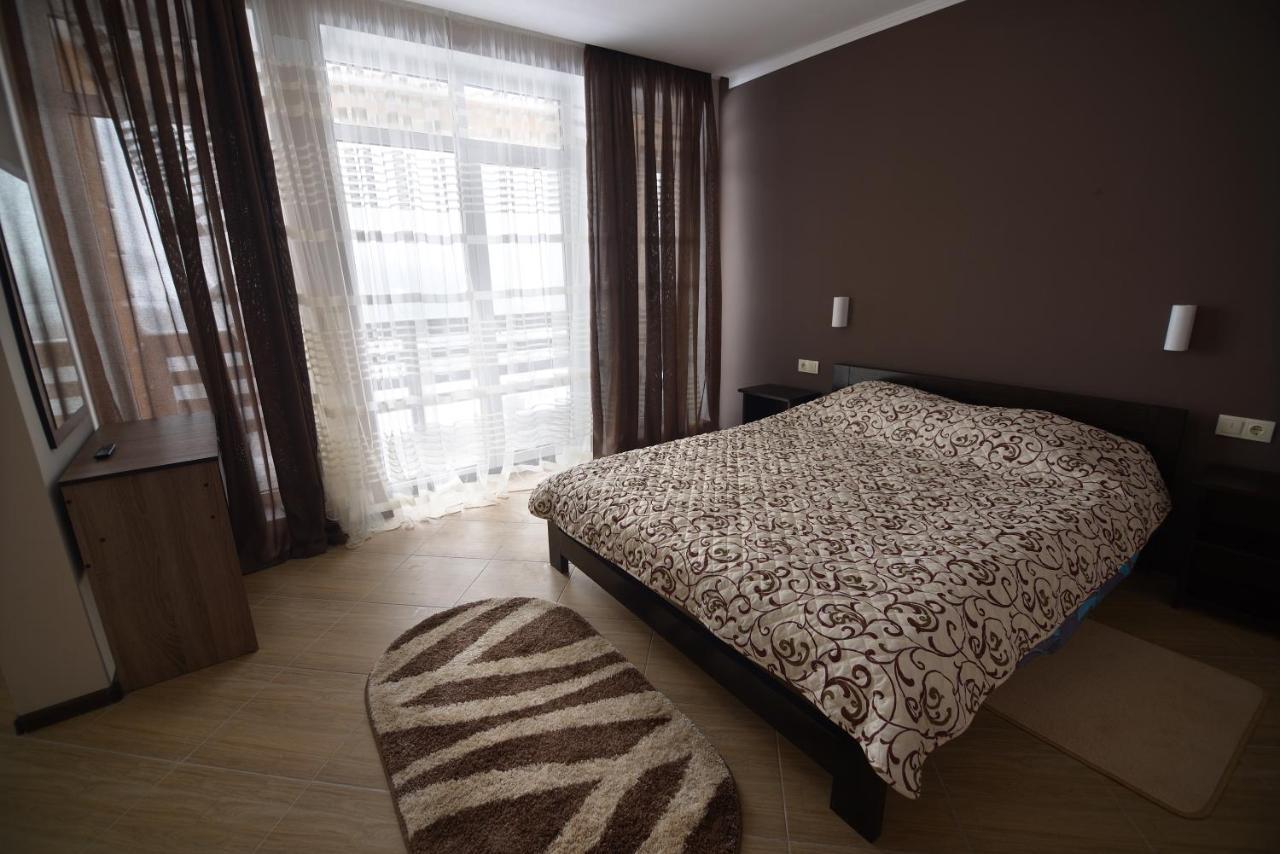 Ozone Minihotel Jablunyzja Exterior foto